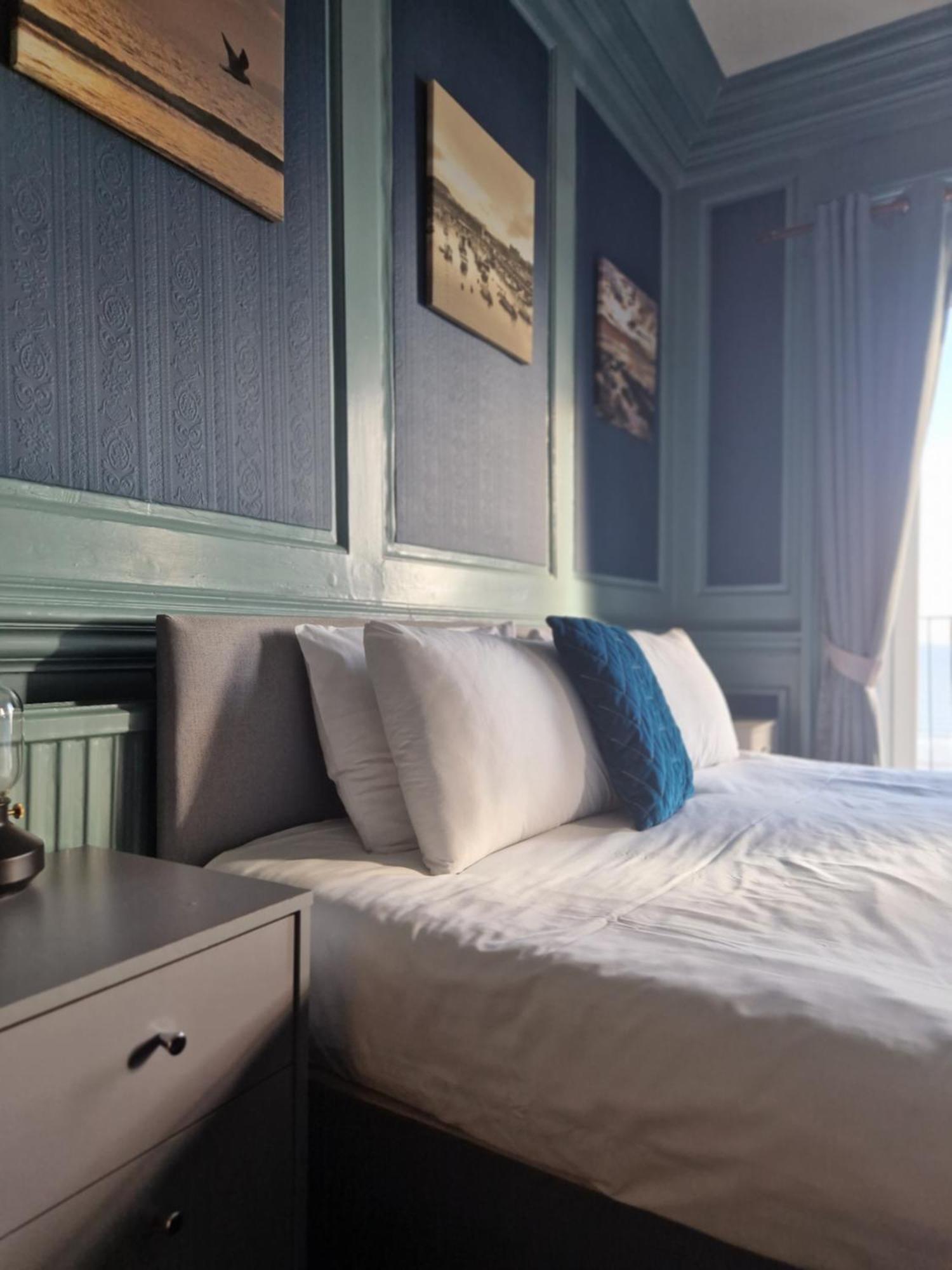 The Mariners House Hotel สการ์โบโรห์ ภายนอก รูปภาพ