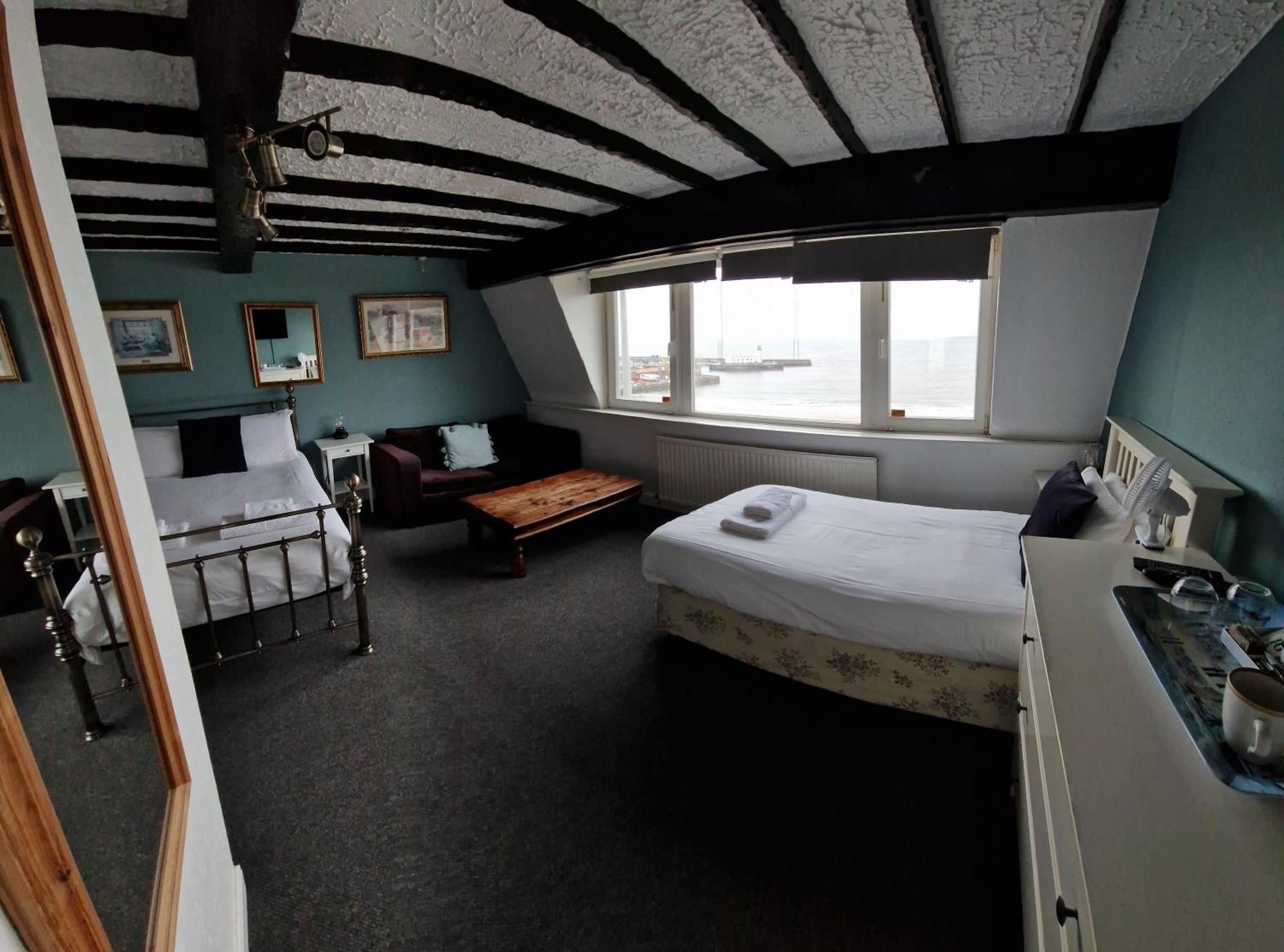 The Mariners House Hotel สการ์โบโรห์ ภายนอก รูปภาพ